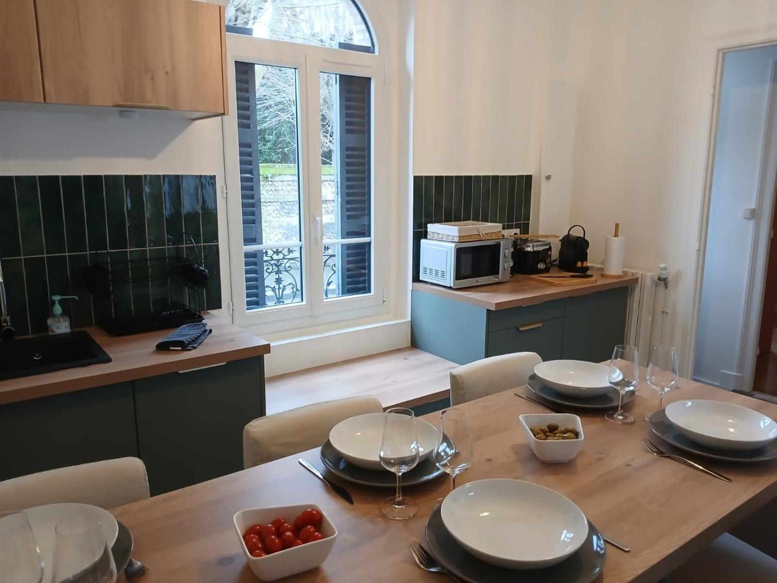 Hébergement de vacances De Charme La Belle Havraise 6 Pers 3 Terrasse Avec Garage